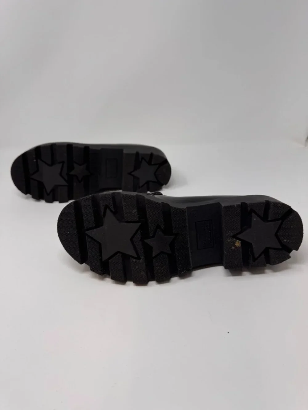 RACHEL ZOE KIDS PATENT SHOES SIZE 4